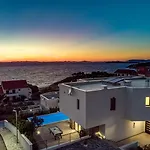 Vila Seaview With Heated Pool, A Hot Tub, Finnish Sauna And Billiards