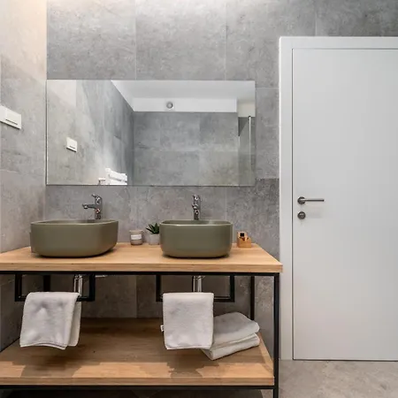 Willa Seaview With Heated Pool, A Hot Tub, Finnish Sauna And Billiards Dolac