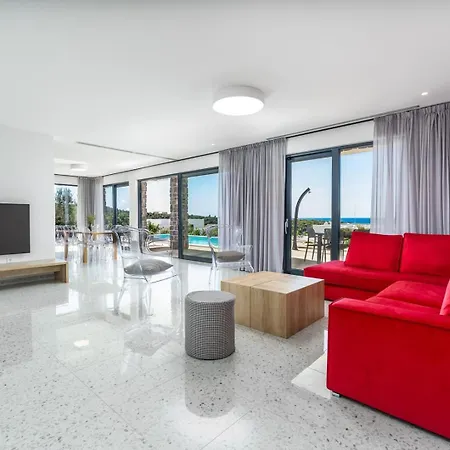 New! Seaview With Heated Pool, A Hot Tub, Finnish Sauna And Billiards *