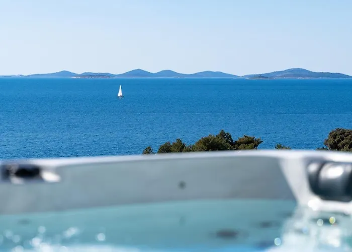 Seaview With Heated Pool, A Hot Tub, Finnish Sauna And Billiards Villa *