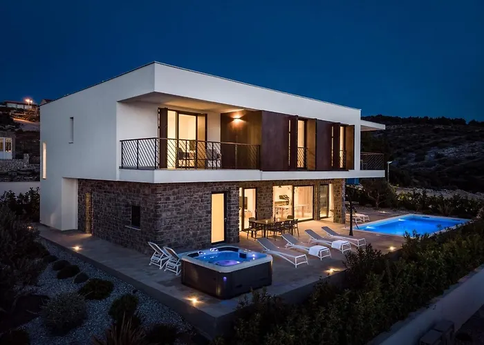 Seaview With Heated Pool, A Hot Tub, Finnish Sauna And Billiards Villa Dolac