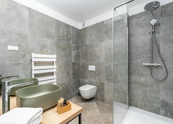 Seaview With Heated Pool, A Hot Tub, Finnish Sauna And Billiards * Dolac