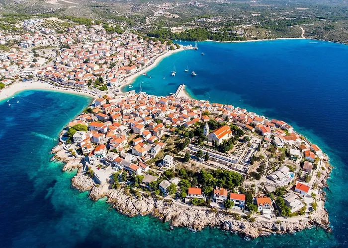 ヴィラ Seaview With Heated Pool, A Hot Tub, Finnish Sauna And Billiards